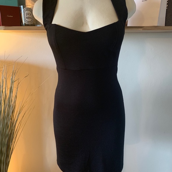 Crimson Ivy Little Black Dress - Picture 6 of 7